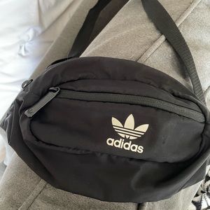 Adidas fanny pack belt bag